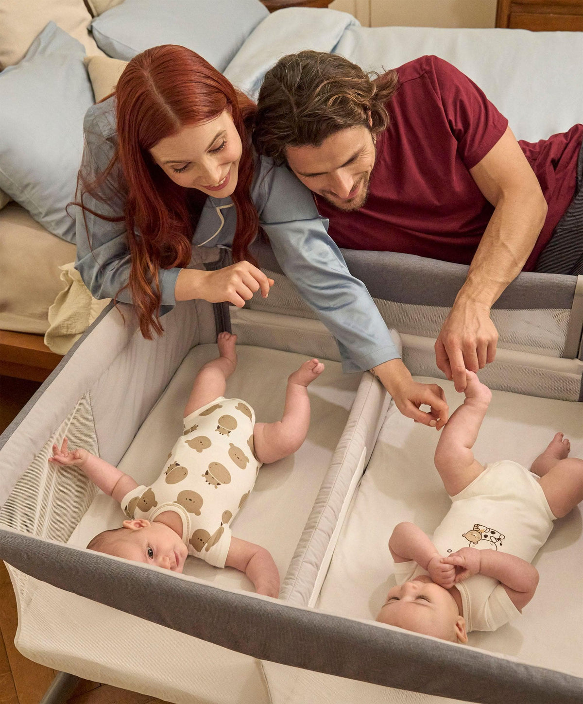 Chicco Chicco Next2Me Twins Bedside Crib – Magnet Grey