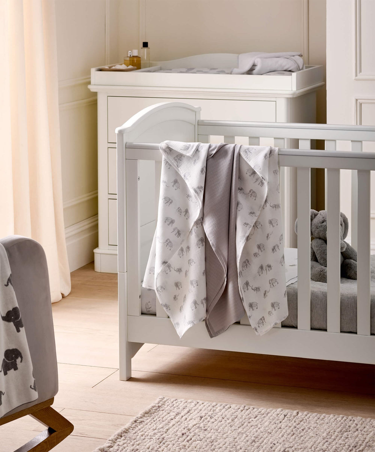 Mamas & Papas Bibs & Muslins Large Muslin Cloths (3 Pack) - Welcome to the World Elephant