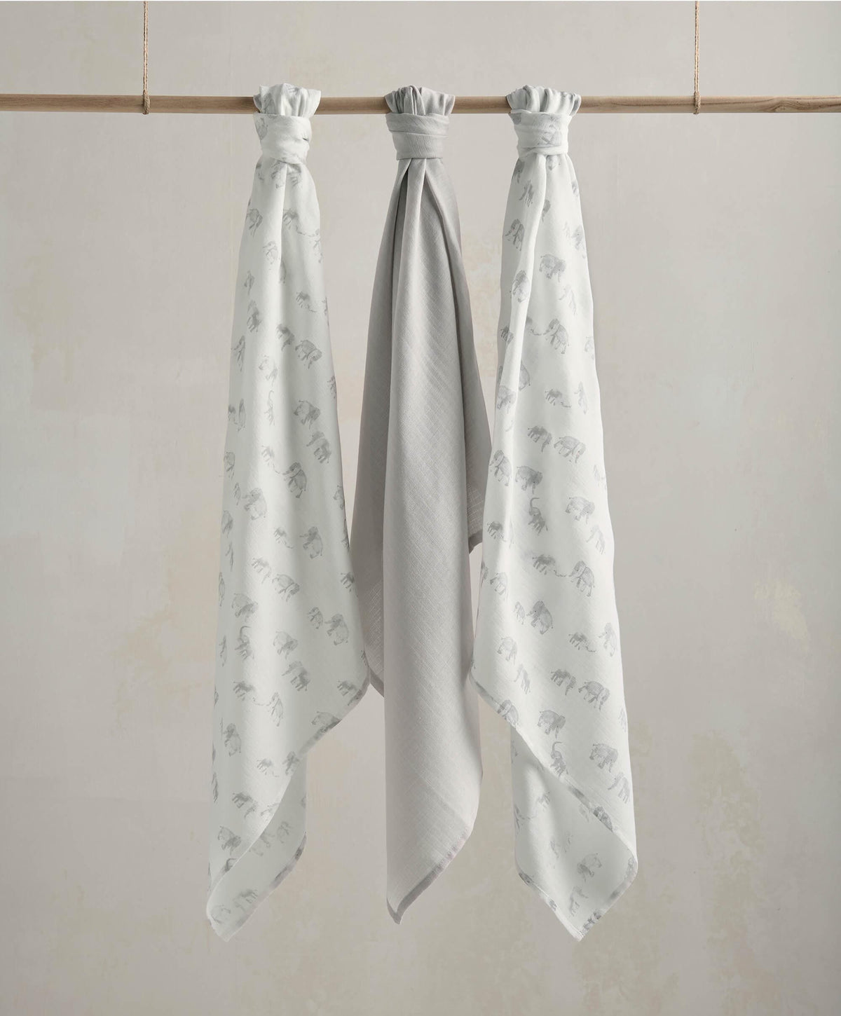 Mamas & Papas Bibs & Muslins Large Muslin Cloths (3 Pack) - Welcome to the World Elephant