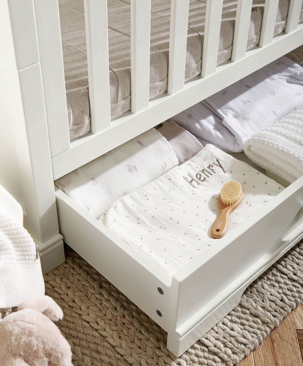 Oxford Nursery Furniture Cotbed Dresser Pure White – Mamas
