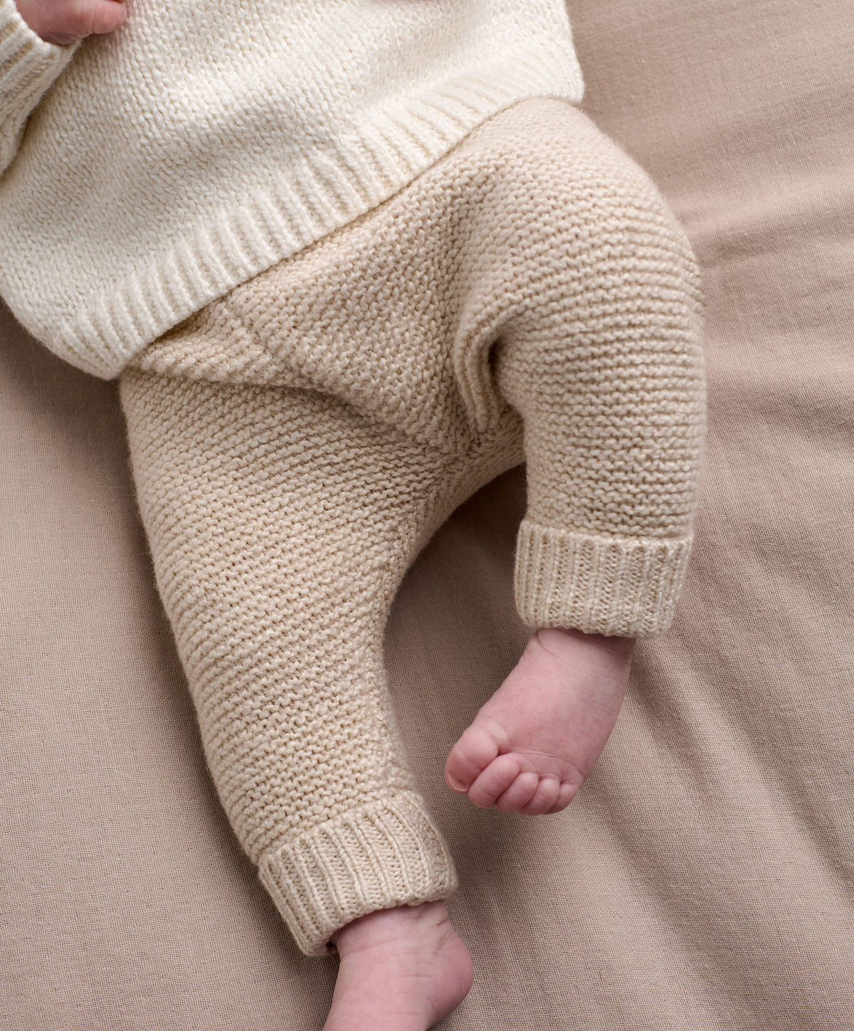 Mamas & Papas Outfits & Sets Hello World Knit Set (2 Piece)