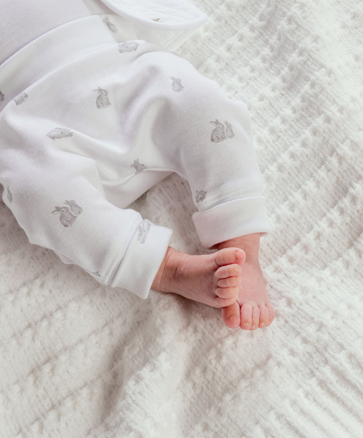 Mamas & Papas Outfits & Sets Quilted Jacket, Bodysuit & Bottoms Set (3 Pieces) – Bunny Print