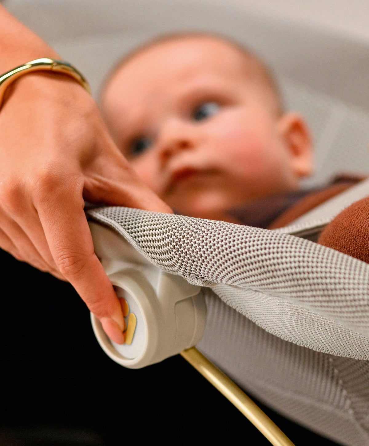 Maxi Cosi Bouncers Maxi-Cosi Dove Pro Bouncer - Elegance Beige
