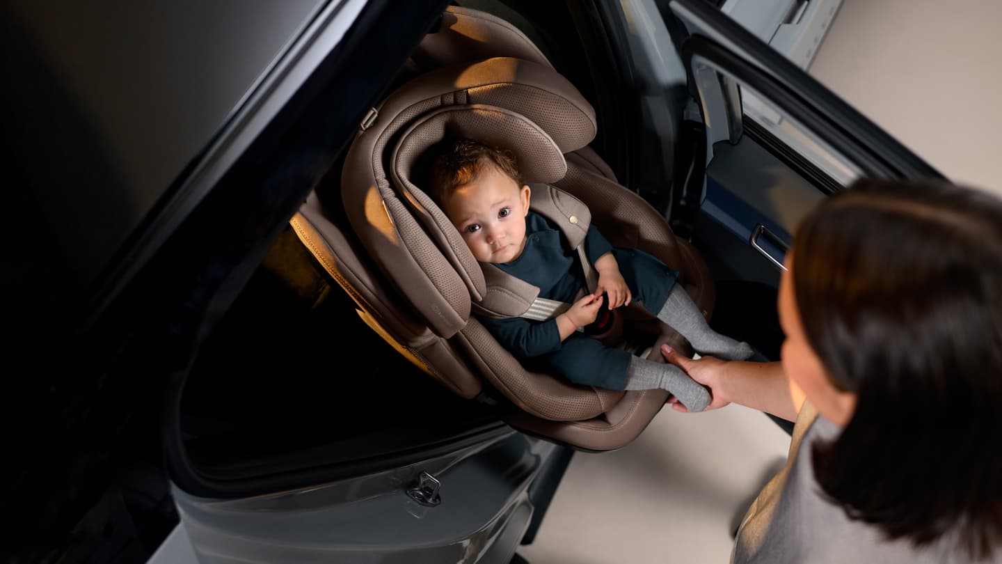 Introducing the Emerald 360 Pro: Your Child's Perfect Travel Companion