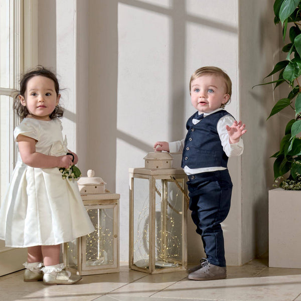 How to dress your little one for a summer wedding
