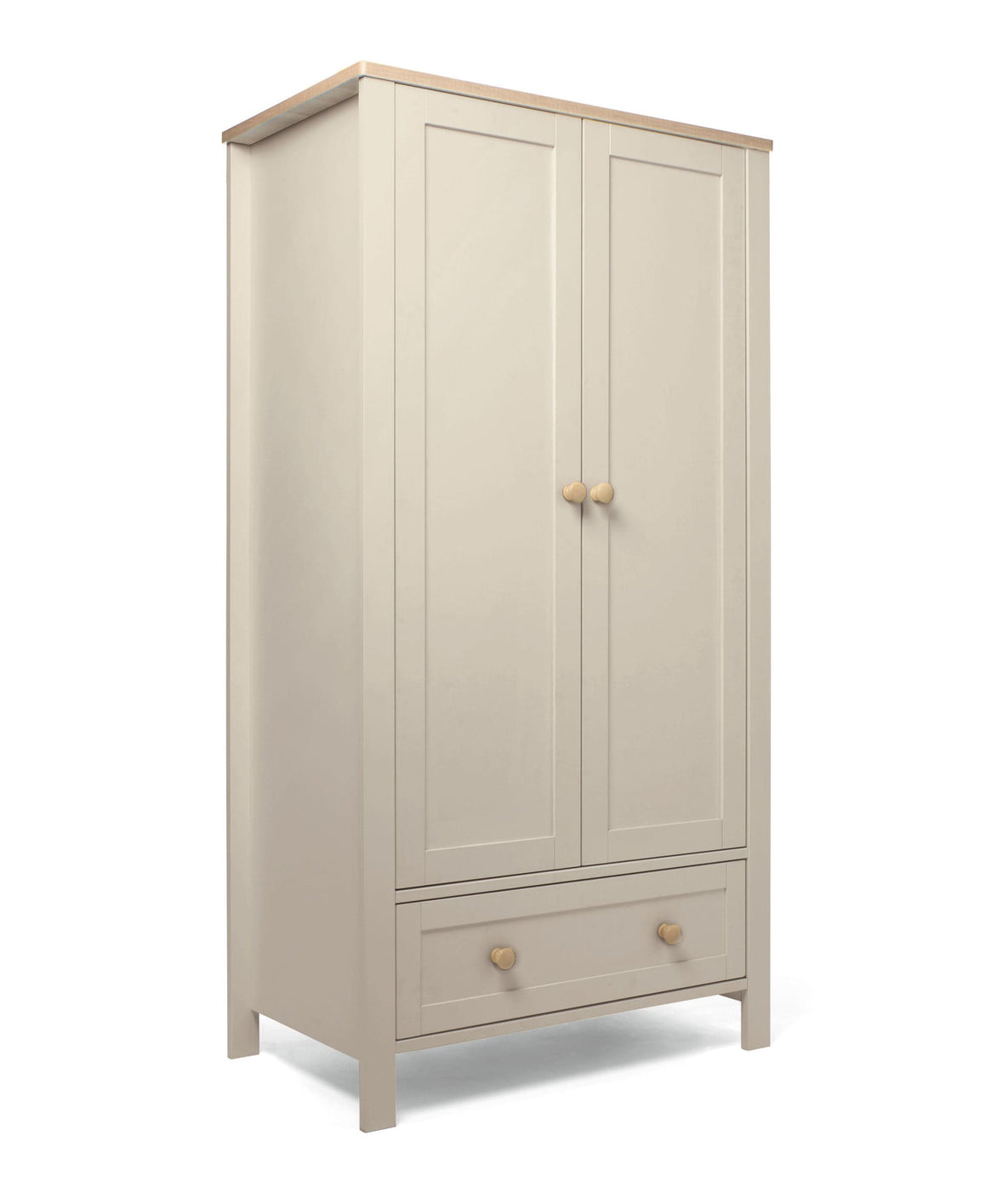 Timeless Two-Tone Finish