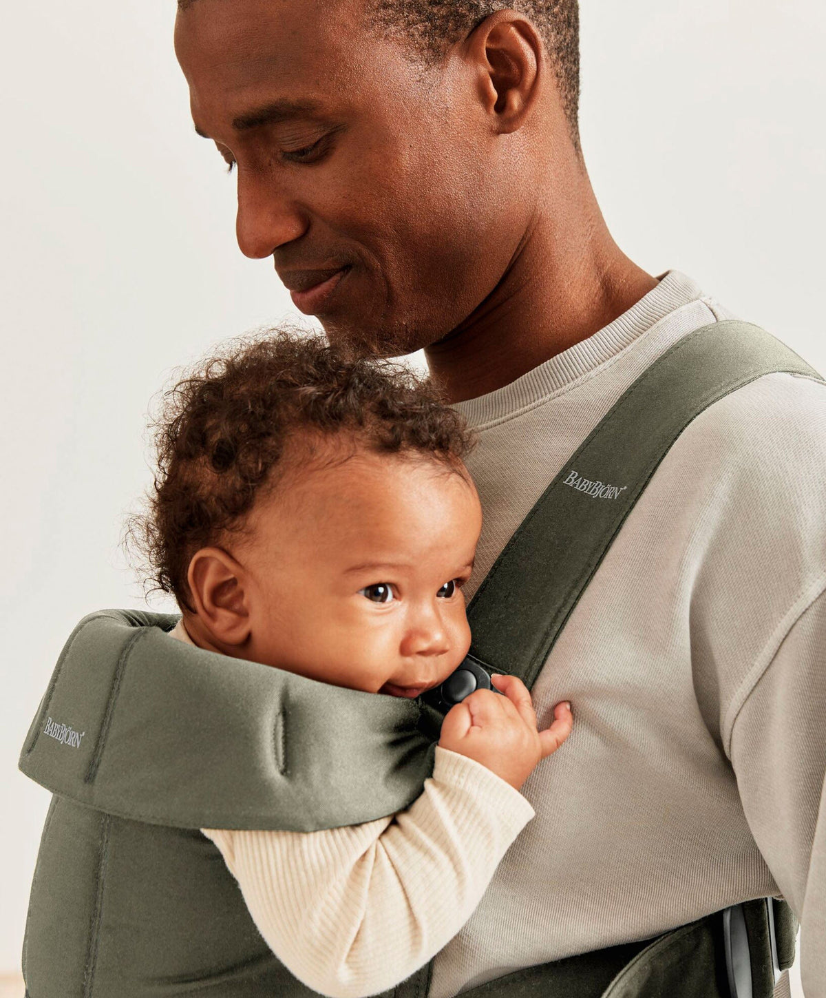 BabyBjörn Baby Carrier Mini Dark Green – Mamas Papas IE