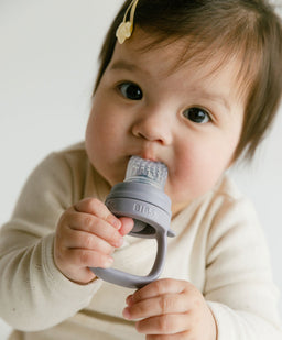 Bibs World Baby Weaning BIBS Baby Feeder - Sage