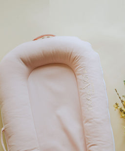 Dockatot Baby Nests DockATot Deluxe+ Strawberry Cream