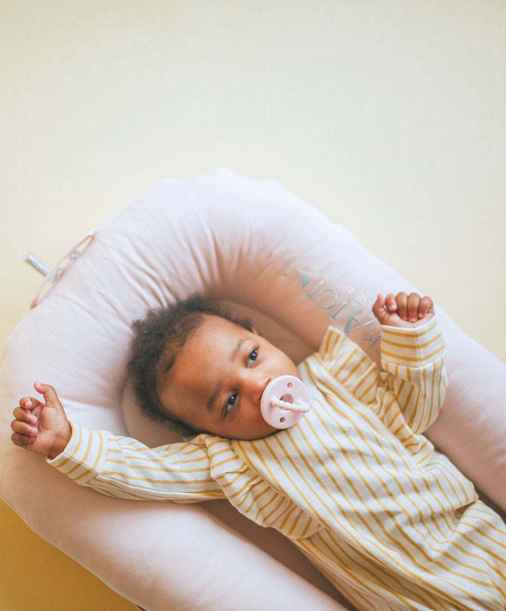 Dockatot Baby Nests DockATot Deluxe+ Strawberry Cream