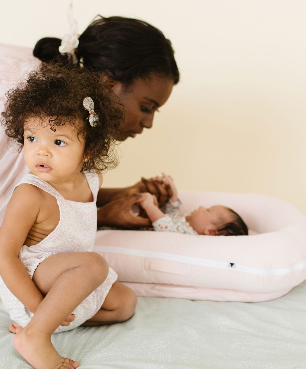 Dockatot Baby Nests DockATot Deluxe+ Strawberry Cream