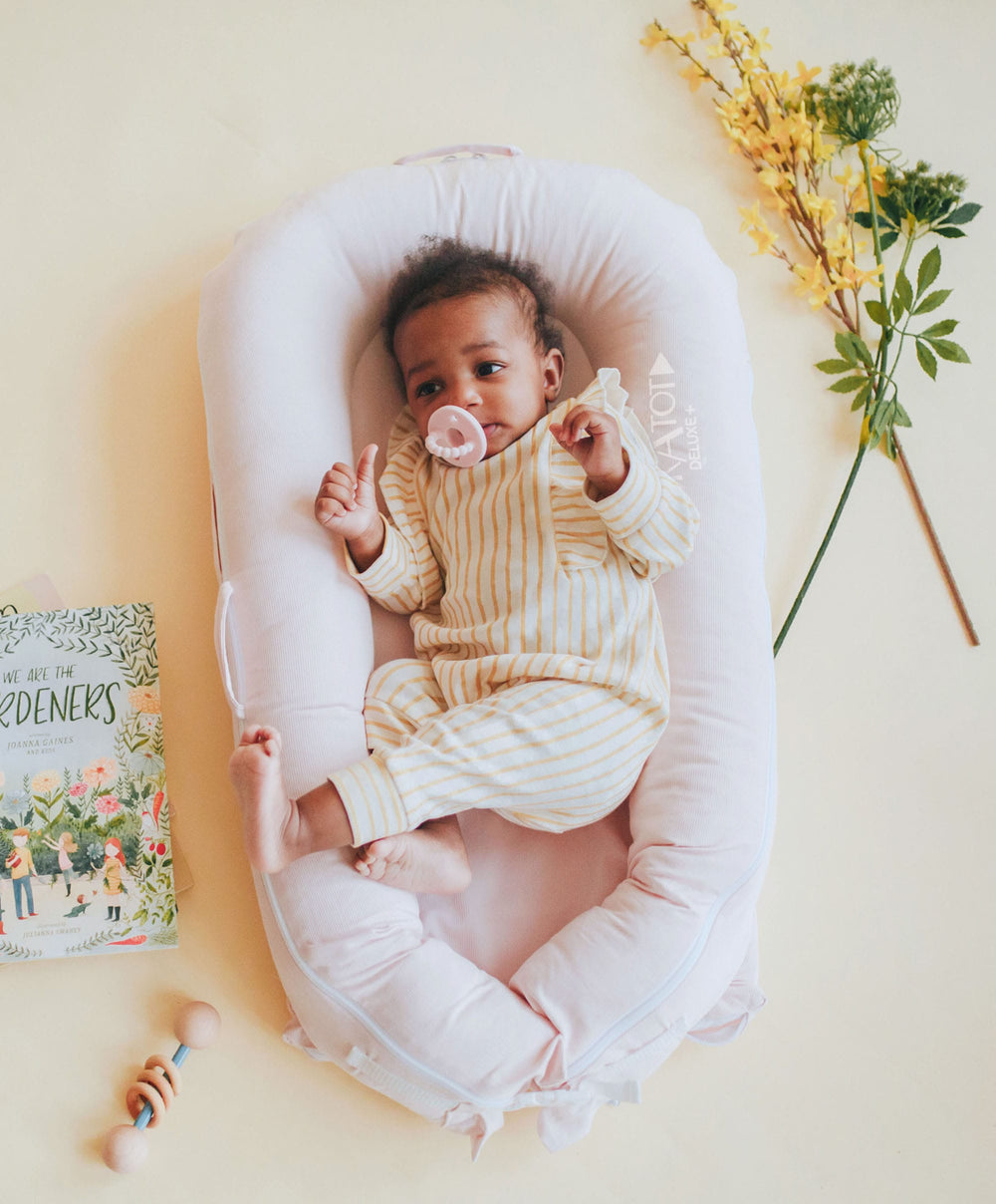 Dockatot Baby Nests DockATot Deluxe+ Strawberry Cream