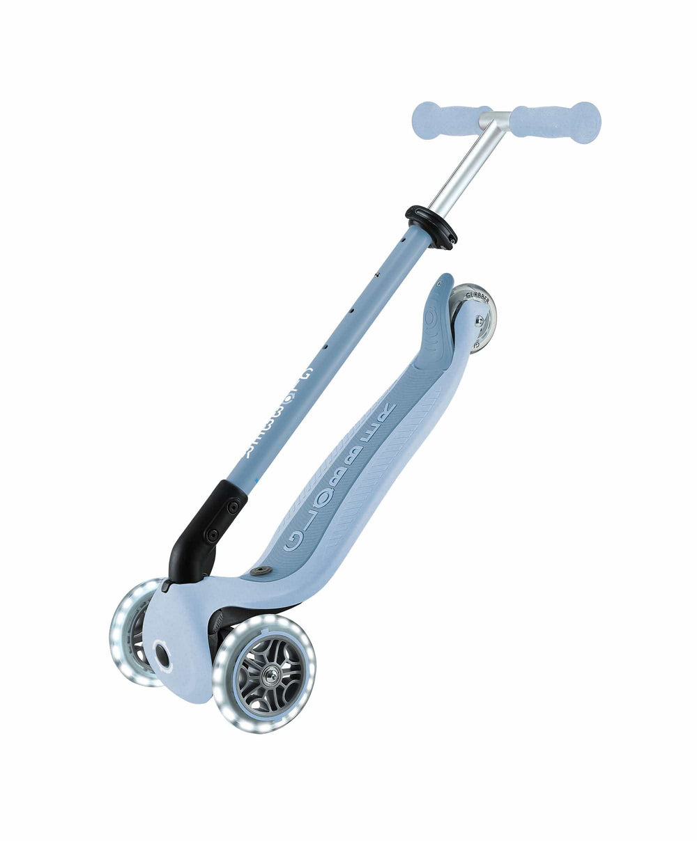 Globber Outdoor Play Globber Go Up Active Lights Eco - Blueberry