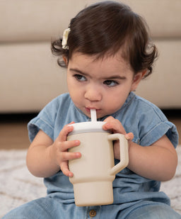 INFANTINO Baby Weaning Infantino My 1st Tumbler - Sand