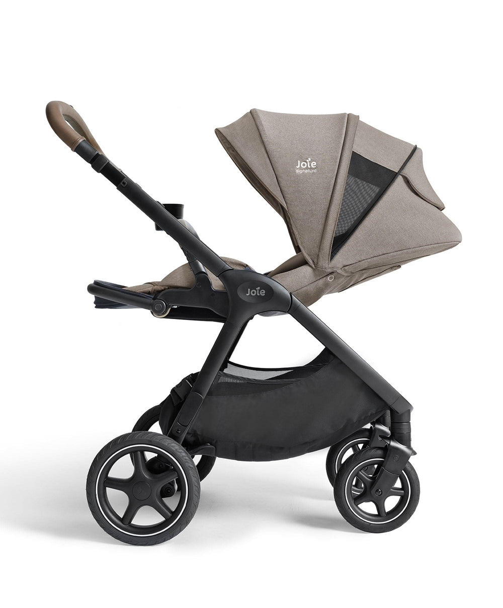 Joie Joie finiti™ 4in1 Signature Pushchair &amp; Ramble XL ™ Signature Carrycot Bundle - Maple