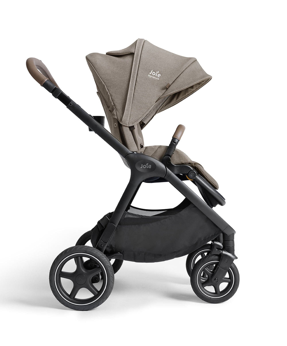 Joie Pushchairs Joie finiti™ 4in1 Signature Pushchair Bundle With Joie i-Level™ Pro Signature Car Seat