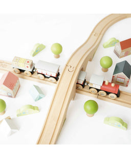 Le Toy Van Eco Friendly & Wooden Toys Le Toy Van Figure of 8 Train Set