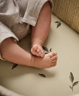 Little Green Sheep Little Green Sheep Moses Basket Sheets (Pack of 2) – Leaf Print