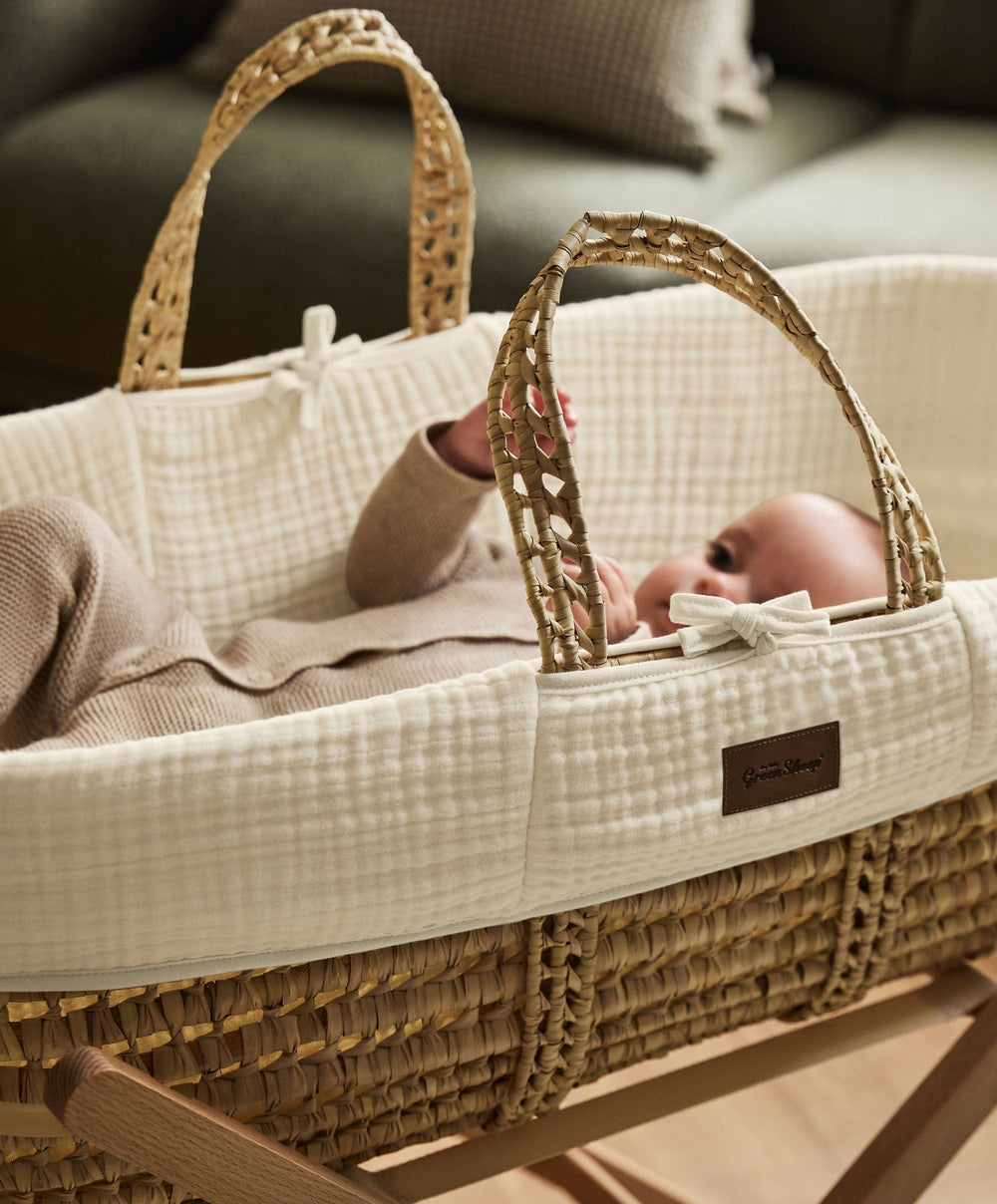 Little Green Sheep Little Green Sheep Muslin Moses Basket &amp; Mattress - Ecru