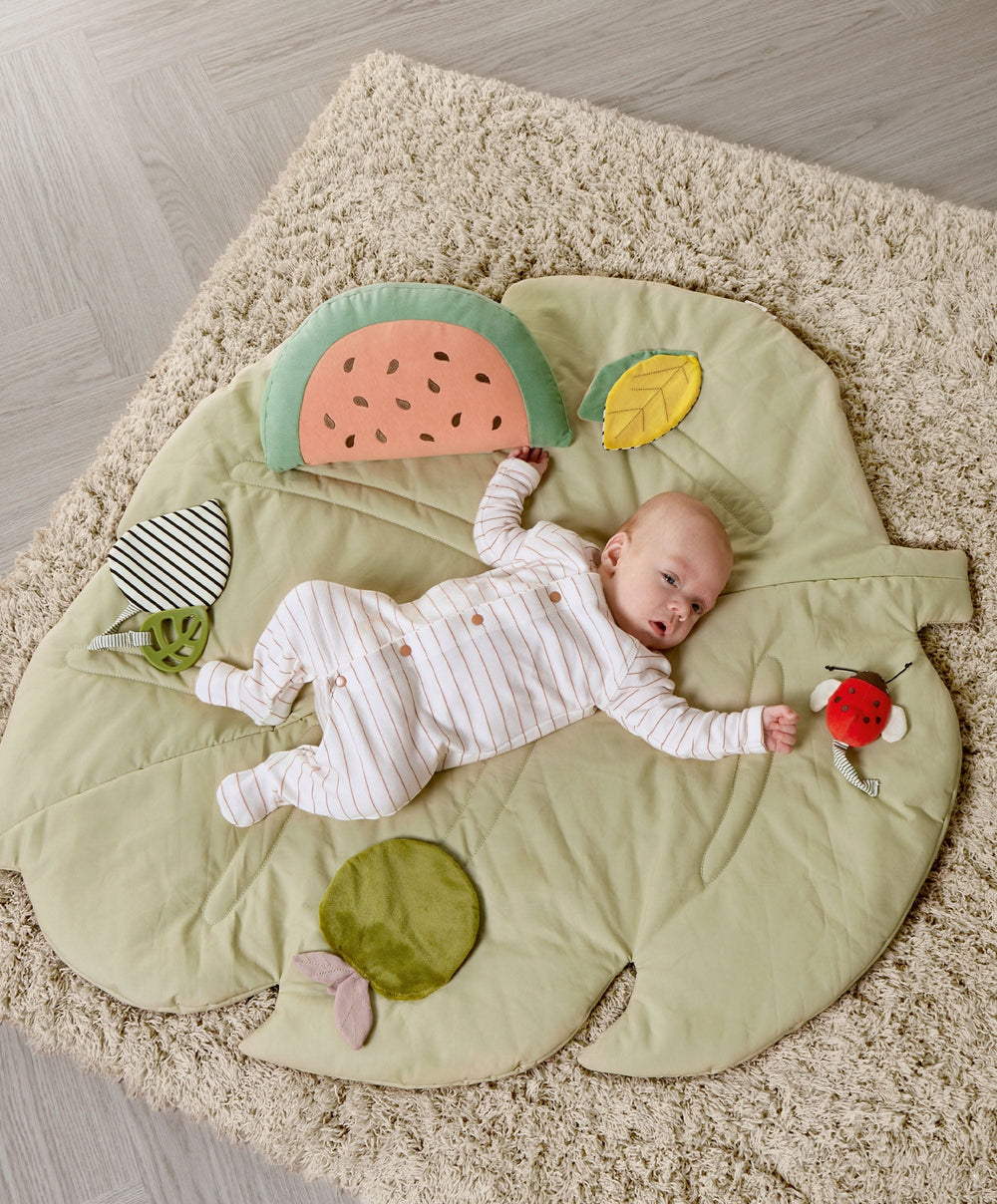 Mamas &amp; Papas Activity Toys Leaf Playmat - Safari