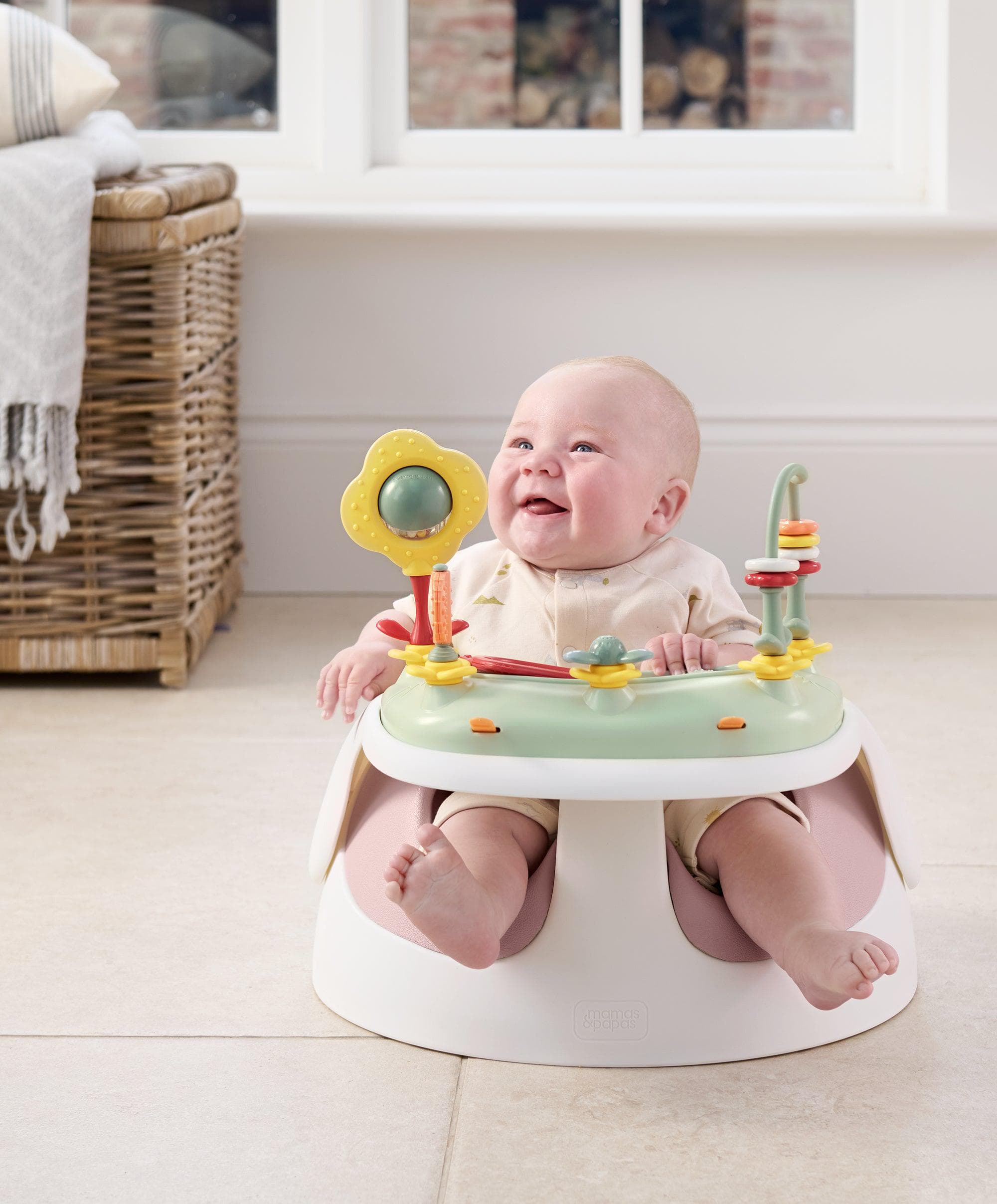 Snug Floor Seat Activity Tray Blossom