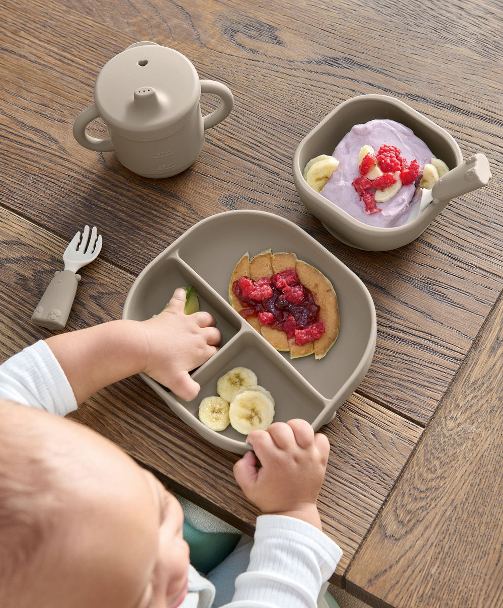 Mamas &amp; Papas Baby Weaning First Mealtime Silicone Set – Truffle