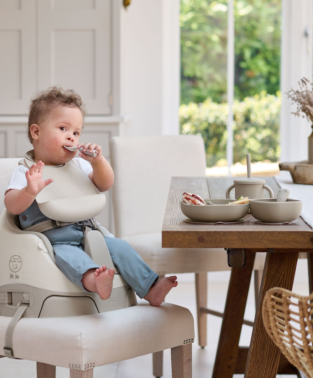 Mamas &amp; Papas Baby Weaning First Mealtime Silicone Set – Truffle