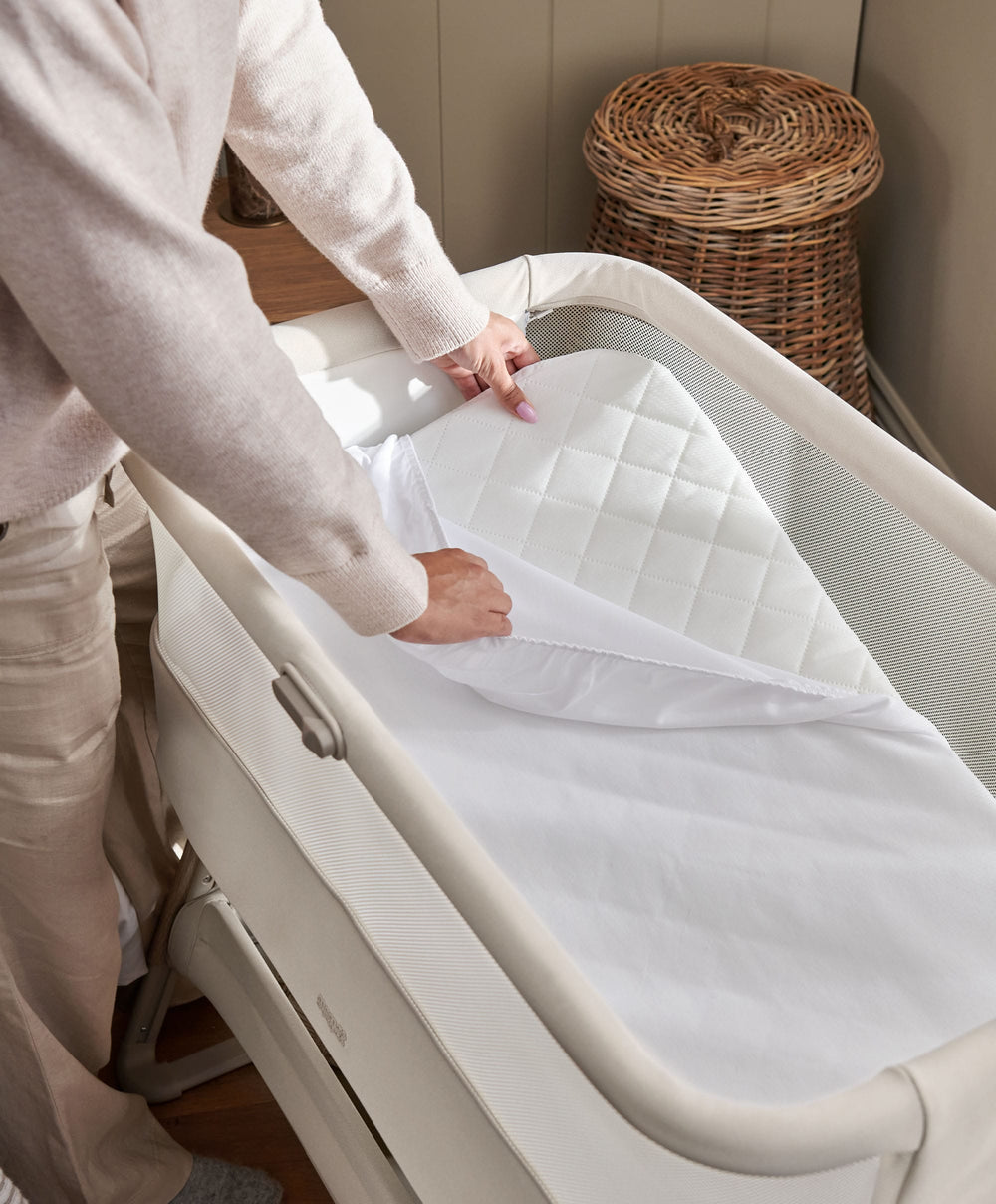 Mamas &amp; Papas Bedside Sleeping Lua 2 Bedside Crib - Sand