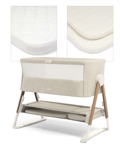 Mamas & Papas Bedside Sleeping Lua Bedside Crib and Sheet Bundle - Fawn/Oatmeal