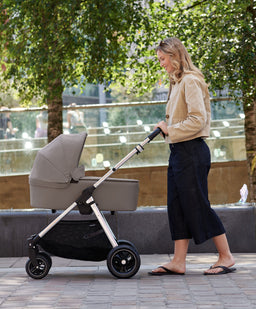 Mamas & Papas Carrycots Flip XT3 Carrycot - Stone