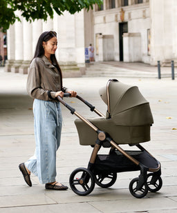 Mamas & Papas Carrycots Ocarro 2 Carrycot - Evergreen