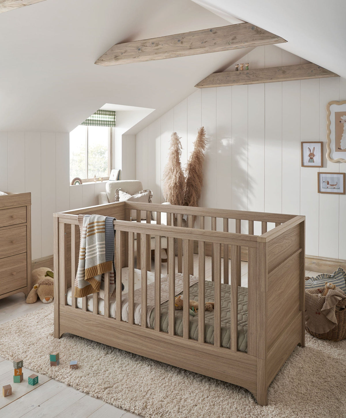 Mamas & Papas Cot Beds Barton Cotbed - Natural/Oak