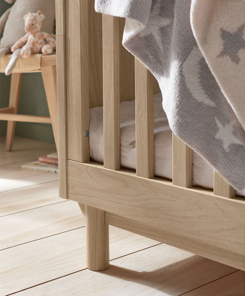 Mamas &amp; Papas Cot Beds Oska Cotbed - Natural Oak