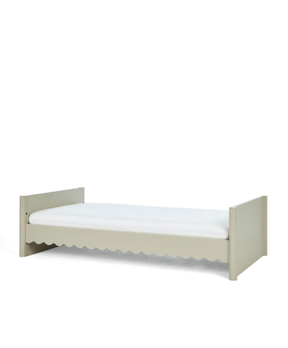 Mamas &amp; Papas Cotbeds Eryn Cotbed - Willow Green