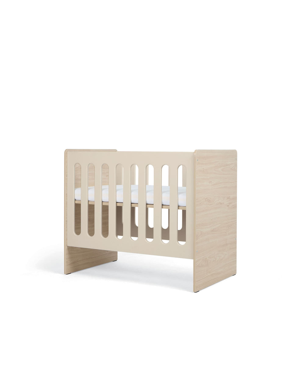 Mamas &amp; Papas Cots Vyne Mini Cot - Cashmere Oak
