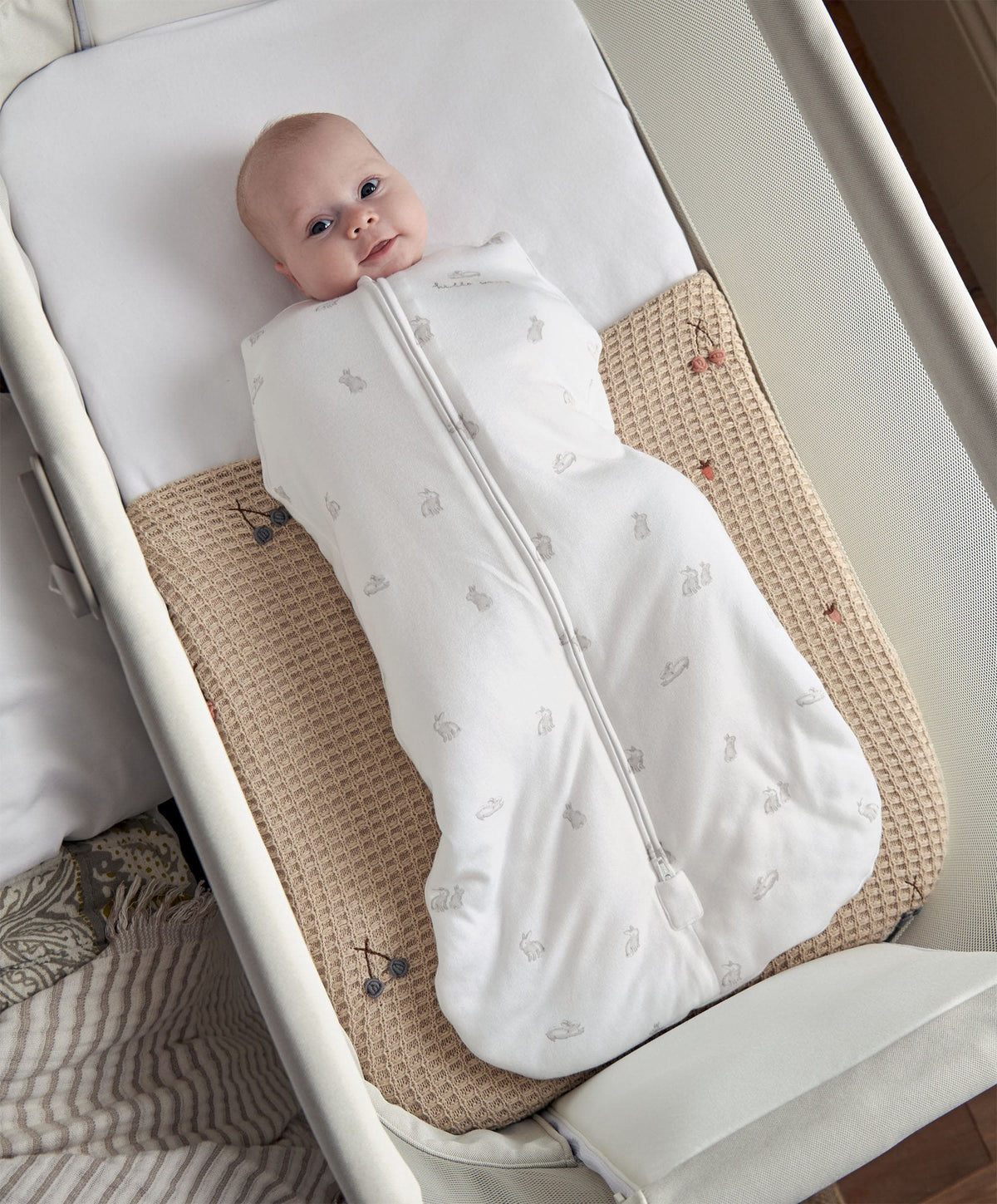 Mamas & Papas Dreampod Sleep Bags & Swaddling Dreampod Swaddle (2.5 Tog) - Bunny