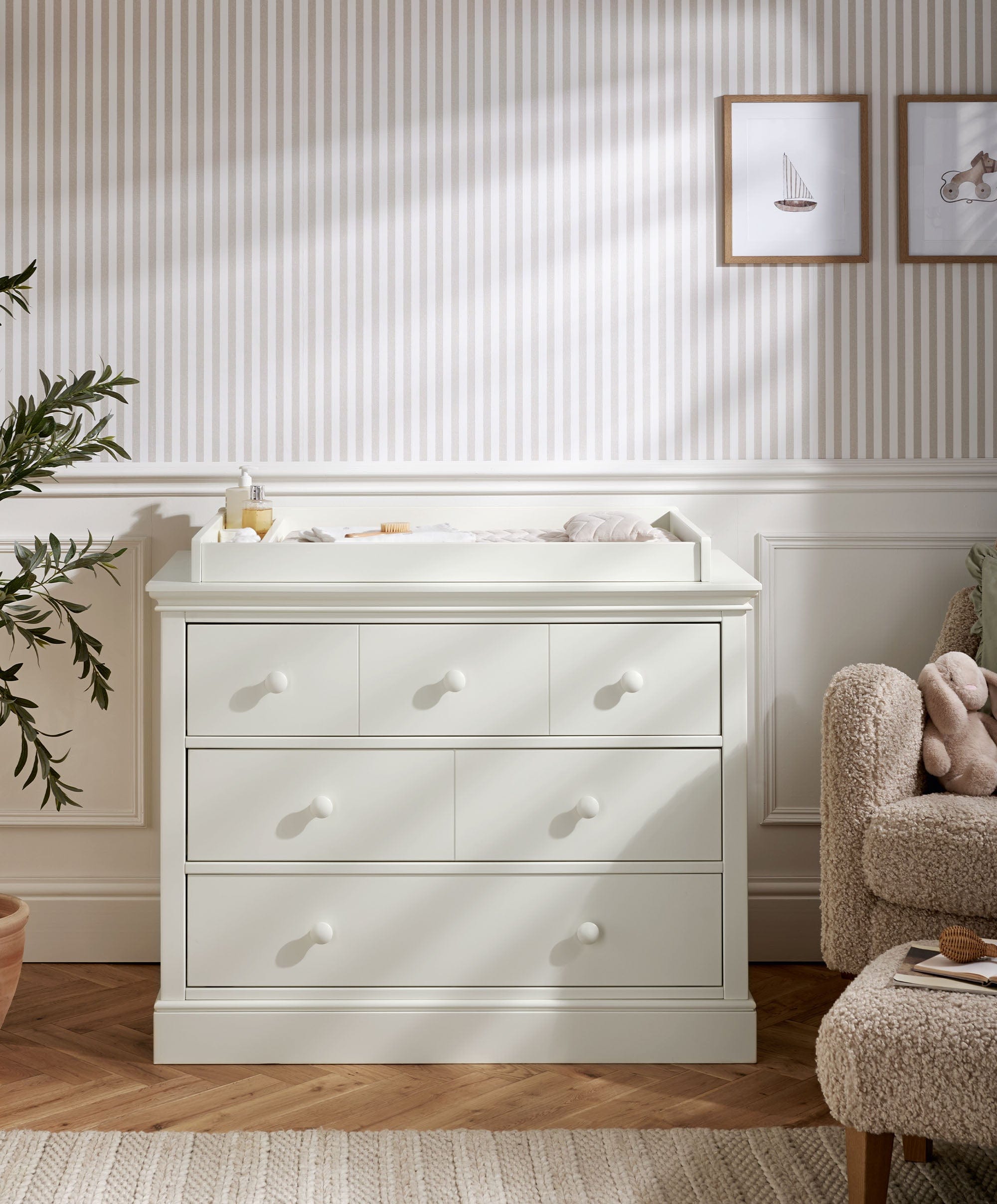 Oxford 3 Drawer Dresser & Changing Unit