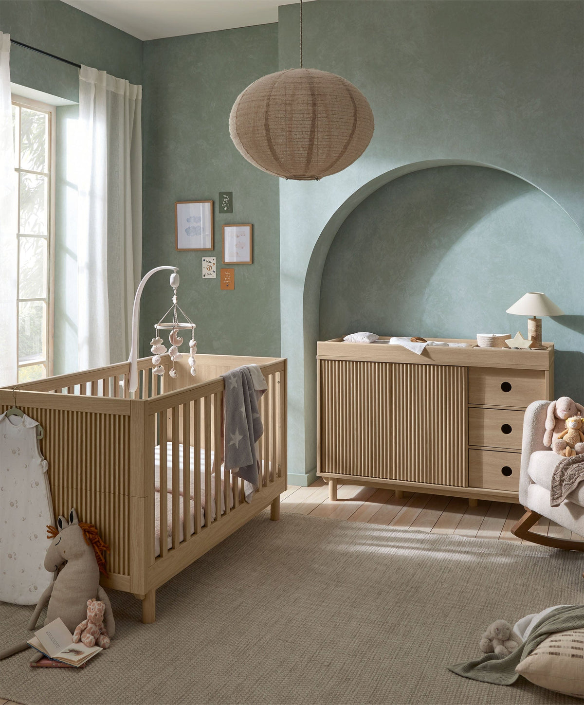 Mamas & Papas Furniture Sets Oska 2 Piece Cotbed Set With Wide Dresser Changer - White/Natural