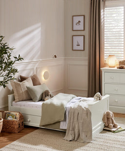 Mamas & Papas Furniture Sets Oxford Nursery Bundle with Lua Bedside Crib (6 Piece) – White