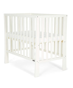Mamas & Papas Furniture Sets Petite Cot & Essential Fibre Cot Mattress Bundle – White