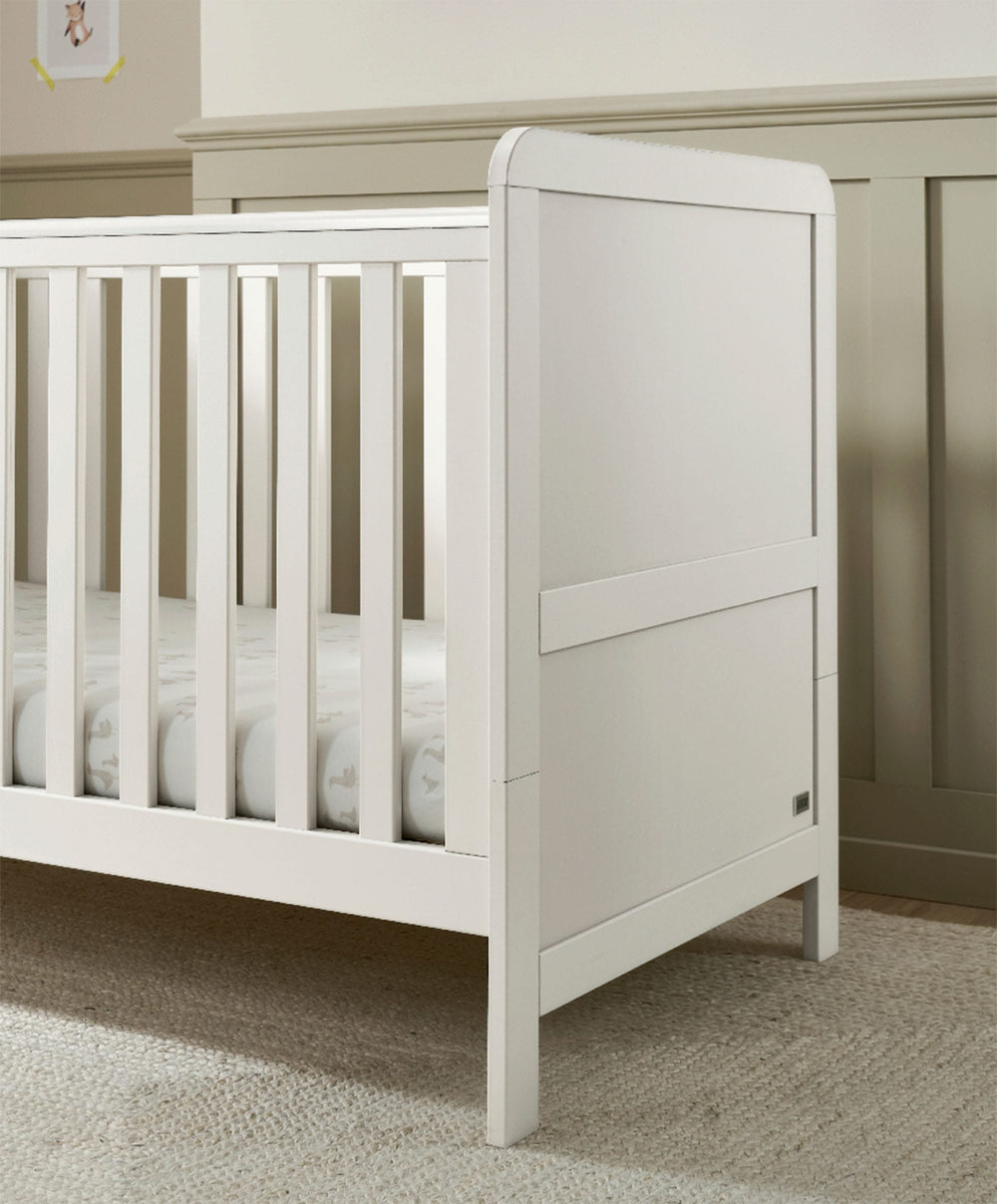 Mamas &amp; Papas Furniture Sets Walton Cotbed with Luxury Hybrid Twin Cotbed Mattress - White