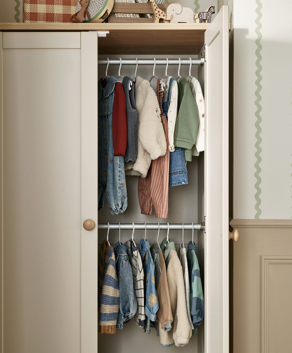 Mamas &amp; Papas Furniture Sets Wedmore 3 Piece Cotbed Range with Dresser Changer &amp; Wardrobe - Cashmere/Oak