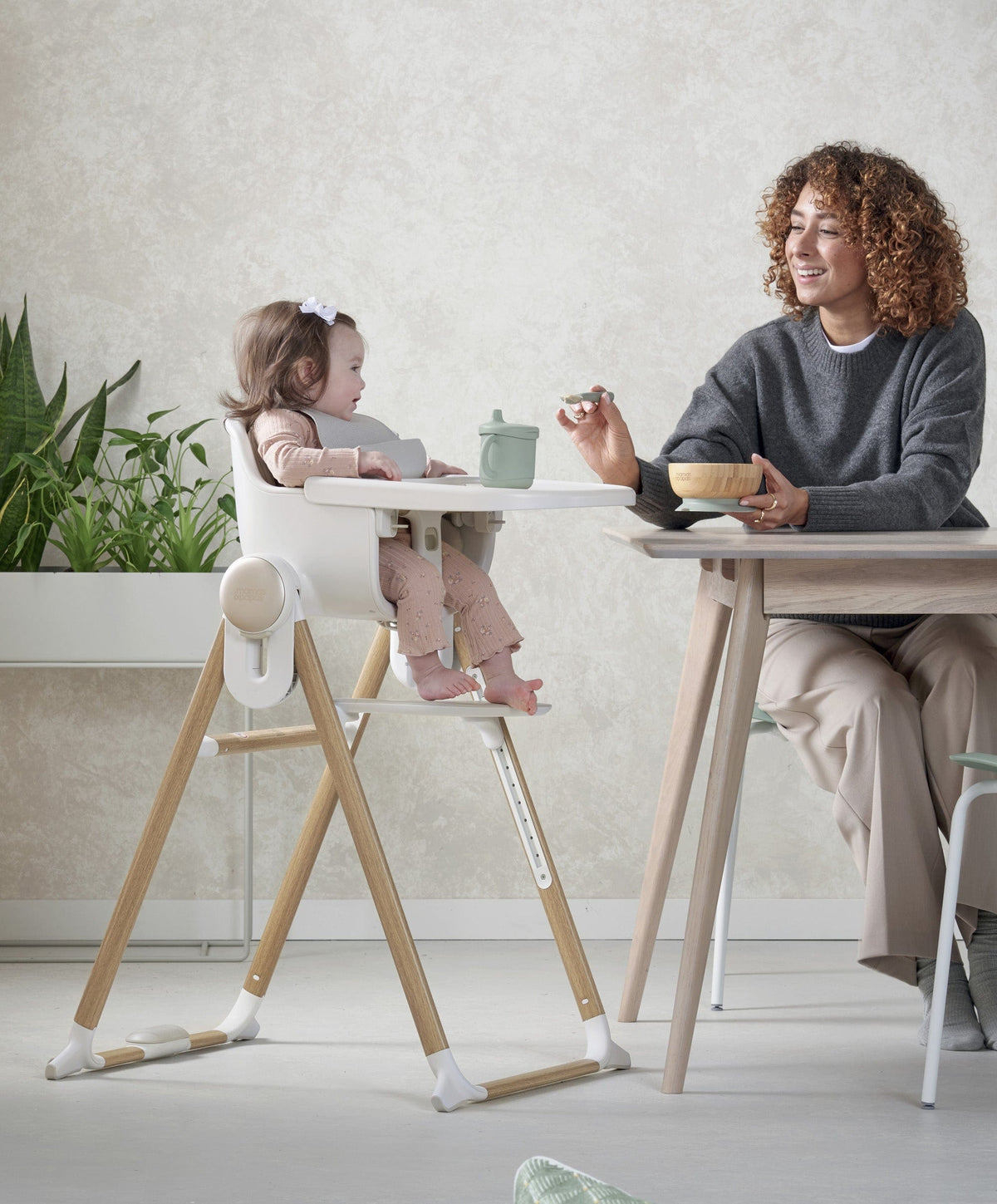 Mamas & Papas Highchairs Eno Highchair - Cashmere