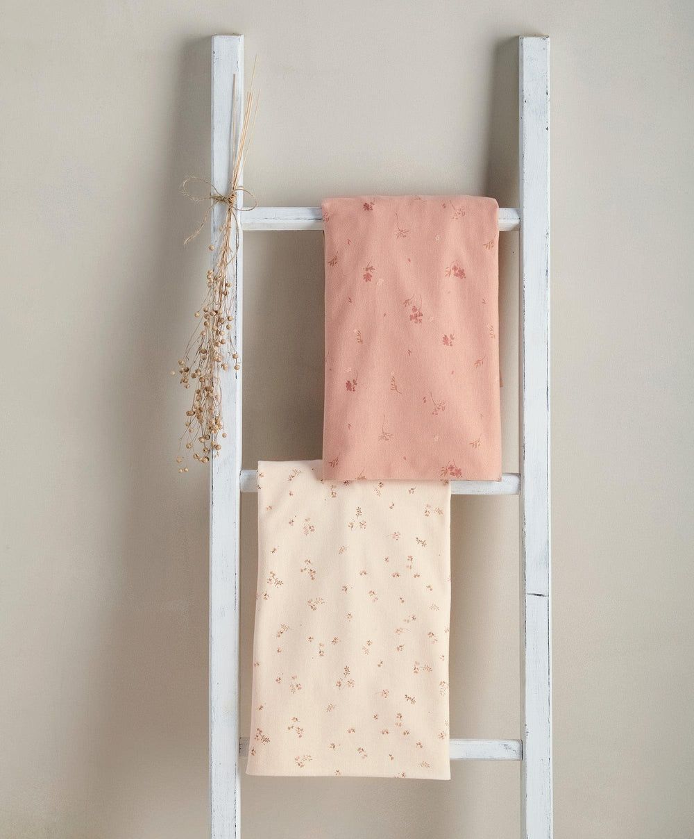 Mamas &amp; Papas Nursery Bundle with Dreampod Sleep Bag &amp; Hooded Towel (4 Pieces) - Wildflower