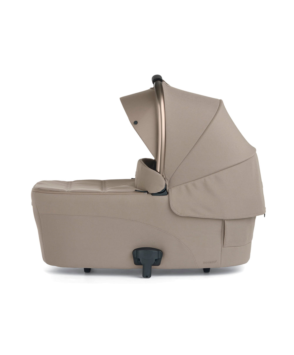 Mamas &amp; Papas Ocarro 2 Essential Pushchair Bundle with Cybex Aton B2 i-Size Baby Car Seat (8 Pieces) - Oatmeal