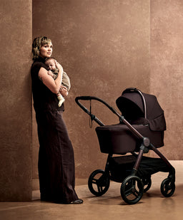 Mamas & Papas Pushchairs Ocarro 2 Complete Pushchair Bundle with Cybex Aton B Car Seat & Base (8 Pieces) - Americano