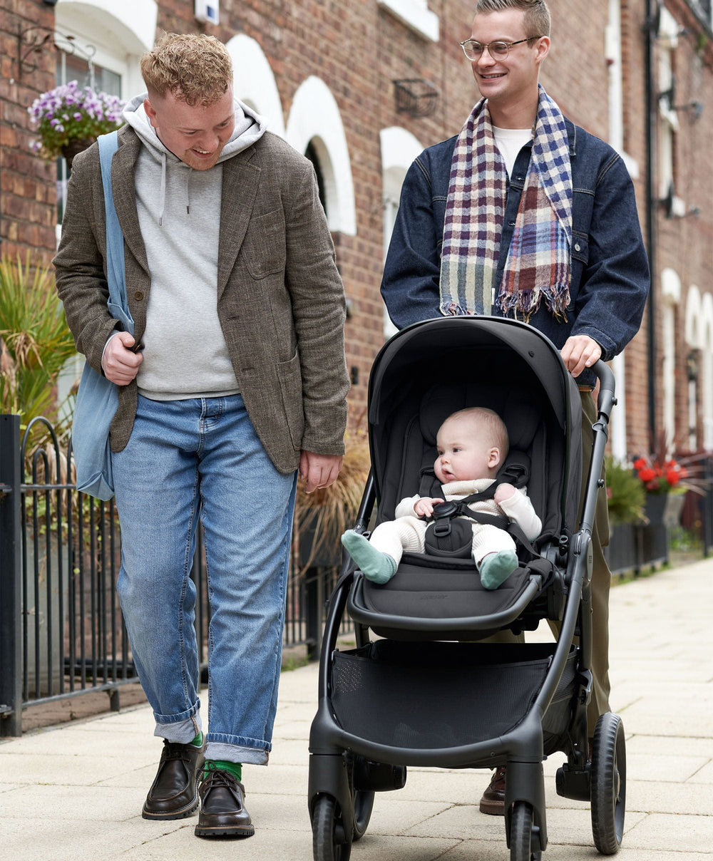 Mamas &amp; Papas Pushchairs Ocarro 2 Pushchair Baby to Toddler Travel Bundle with Maxi-Cosi Pebble 360 Pro2 &amp; Pearl 360 Pro (10 Pieces) – Eclipse