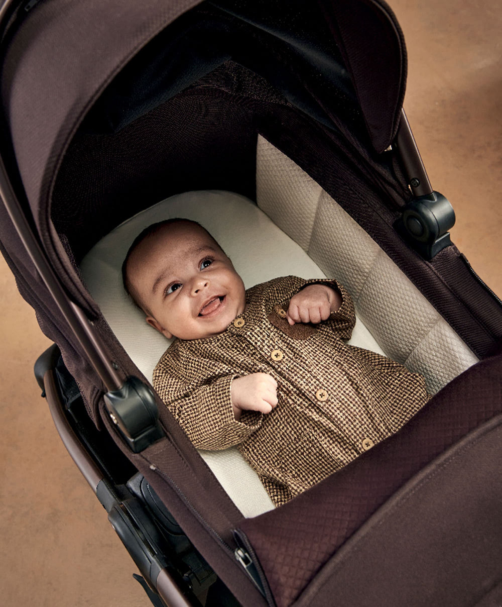 Mamas &amp; Papas Pushchairs Ocarro 2 Pushchair Bundle with Maxi-Cosi Pebble Slide Pro Car Seat &amp; Base (9 Pieces) - Americano