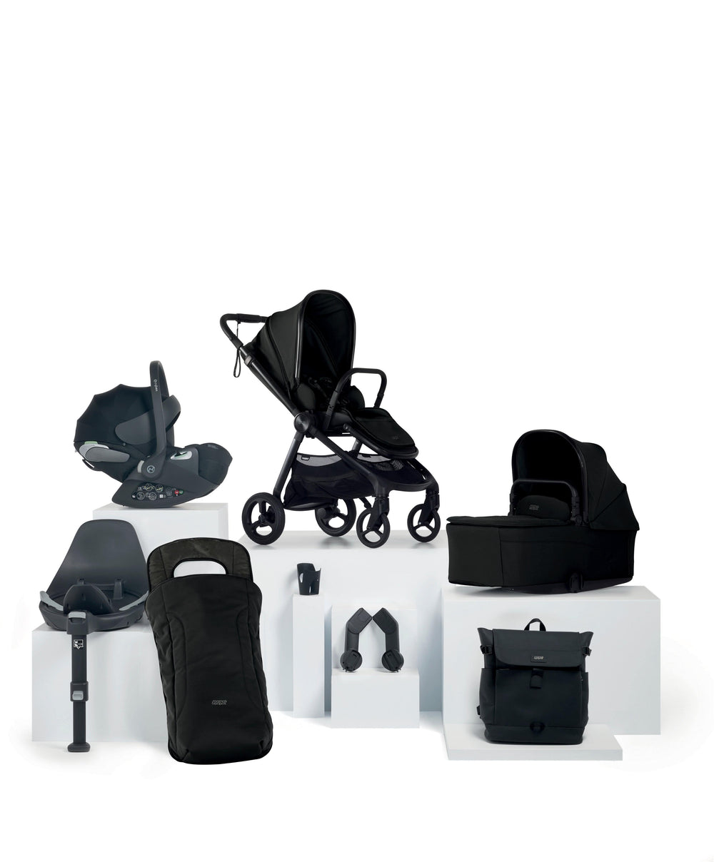 Mamas &amp; Papas Pushchairs Vardo Pushchair Bundle with Cybex Cloud T Car Seat (8 Pieces) - Noir