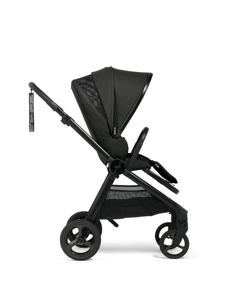 Mamas &amp; Papas Pushchairs Vardo Pushchair Ultimate Newborn Bundle with Cybex Cloud T (13 Pieces) - Noir
